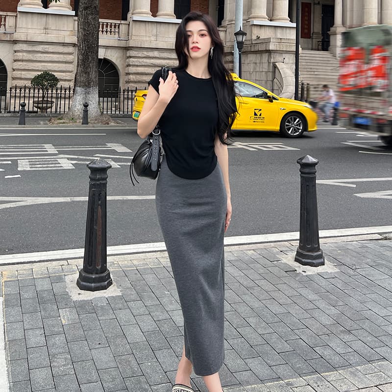 すっきりシルエット タイトロングスカート