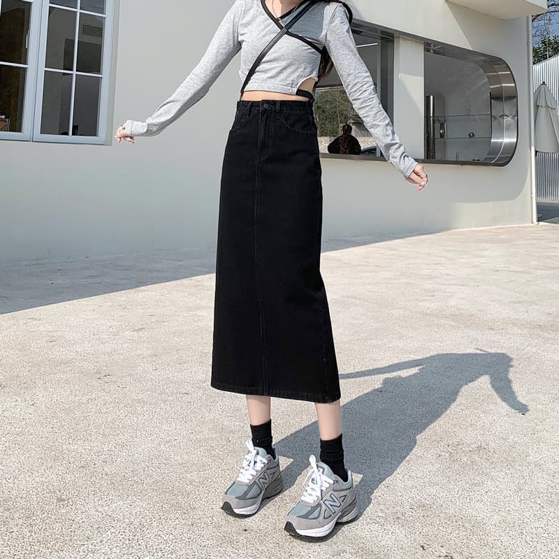 細身シルエット ロングデニムスカート