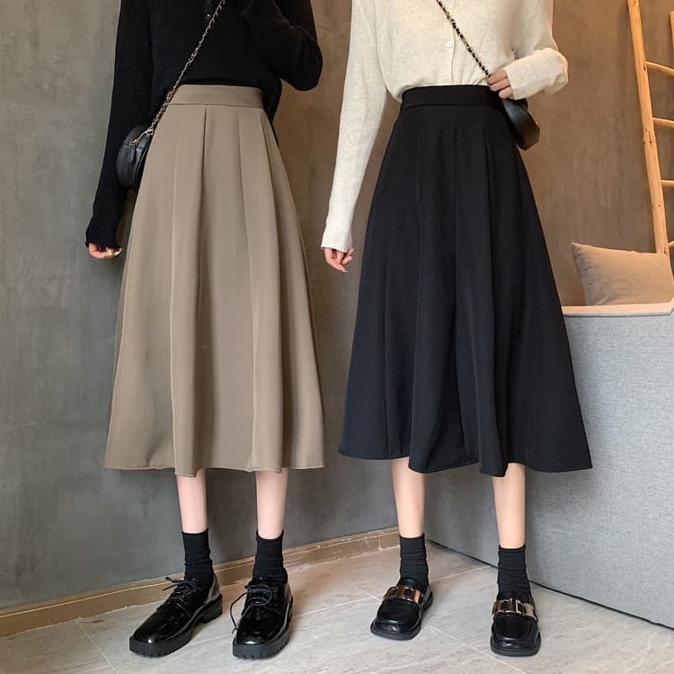 スカート 上品な広がりが美しいハイウエストロングスカート