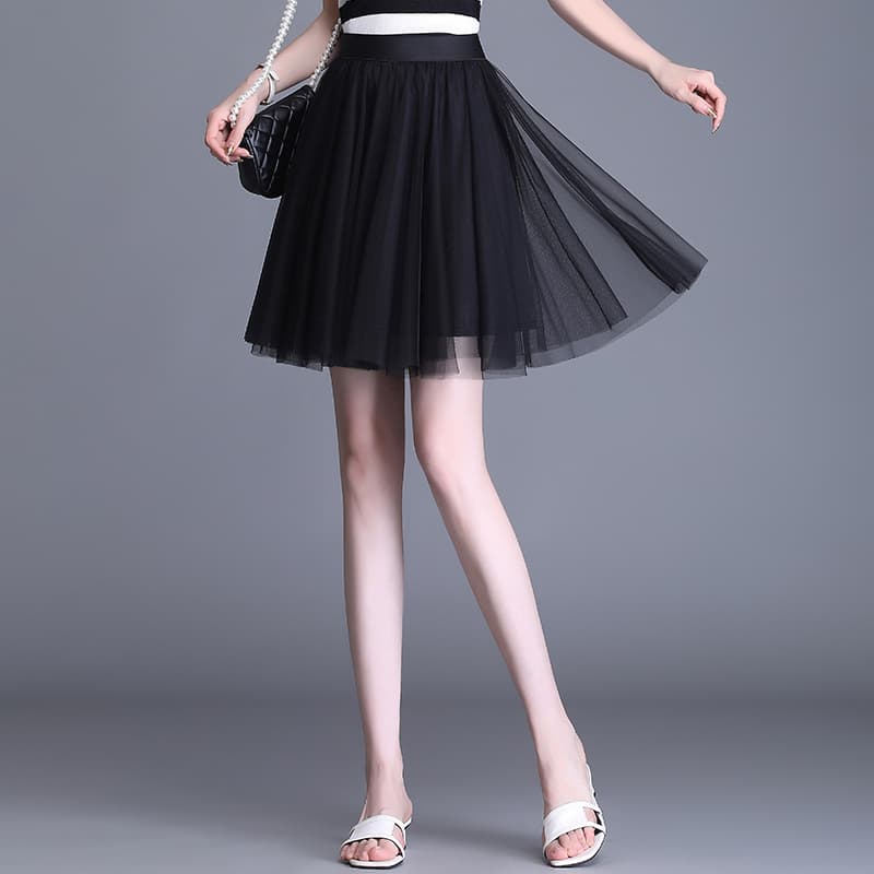 ふんわり優美チュールスカート