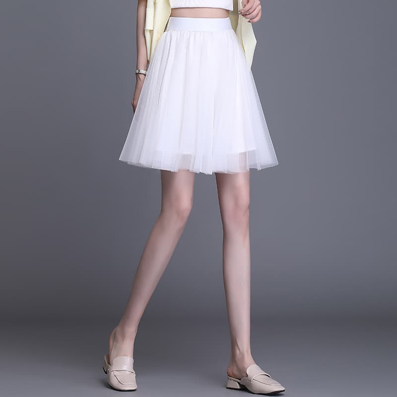 ふんわり優美チュールスカート
