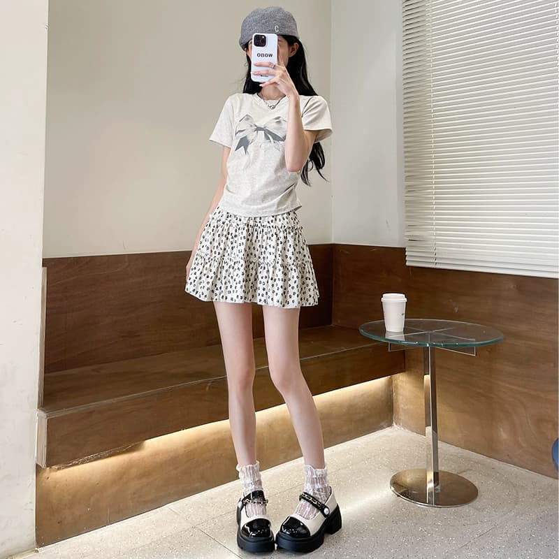 スカート 小花柄ティアードフリルミニスカート