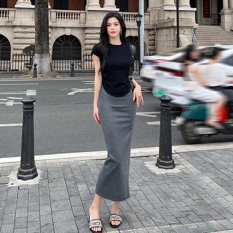 すっきりシルエット タイトロングスカート