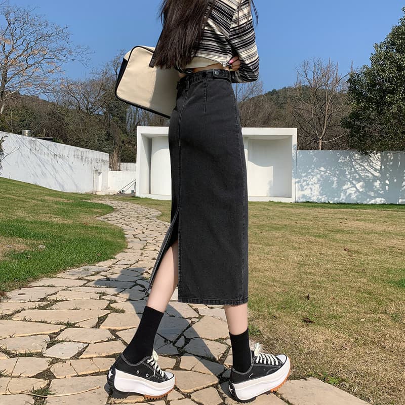 細身シルエット ロングデニムスカート