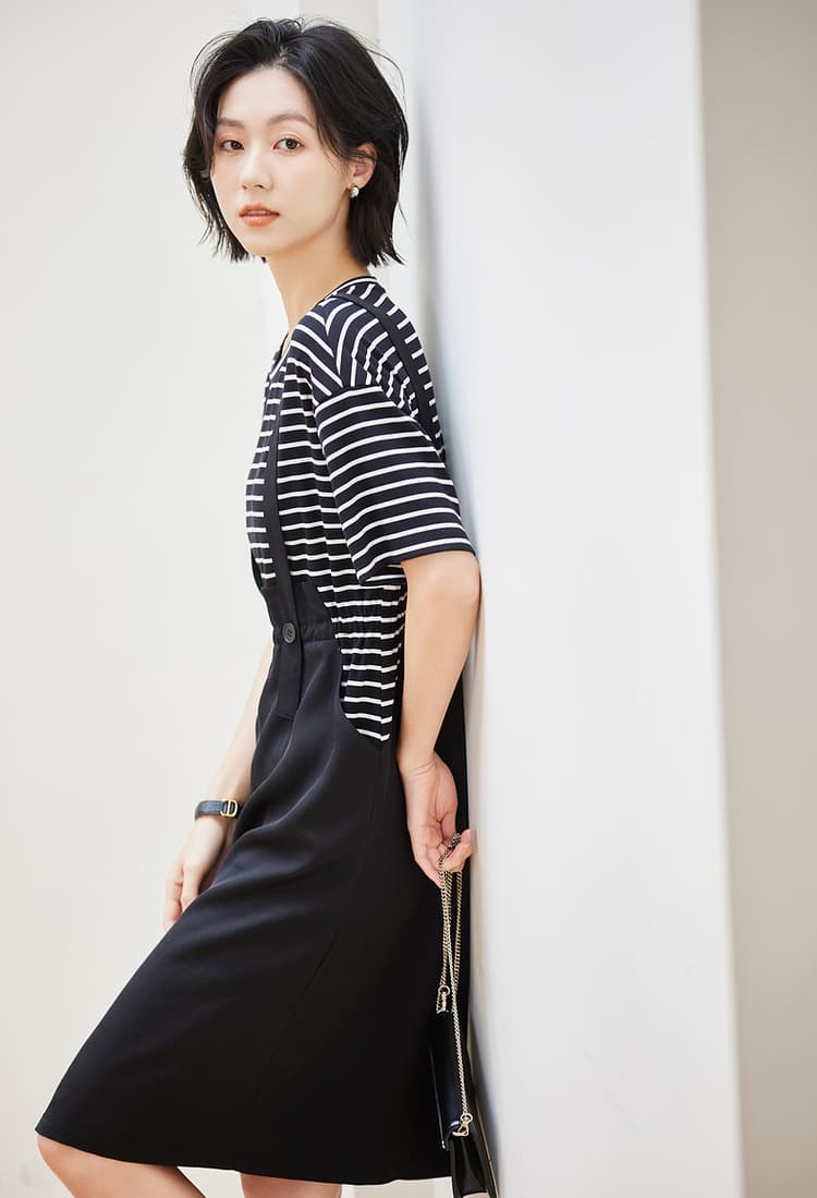 スカート すっきりシルエット サロペットスカート