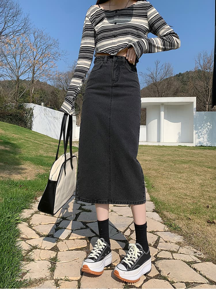 細身シルエット ロングデニムスカート