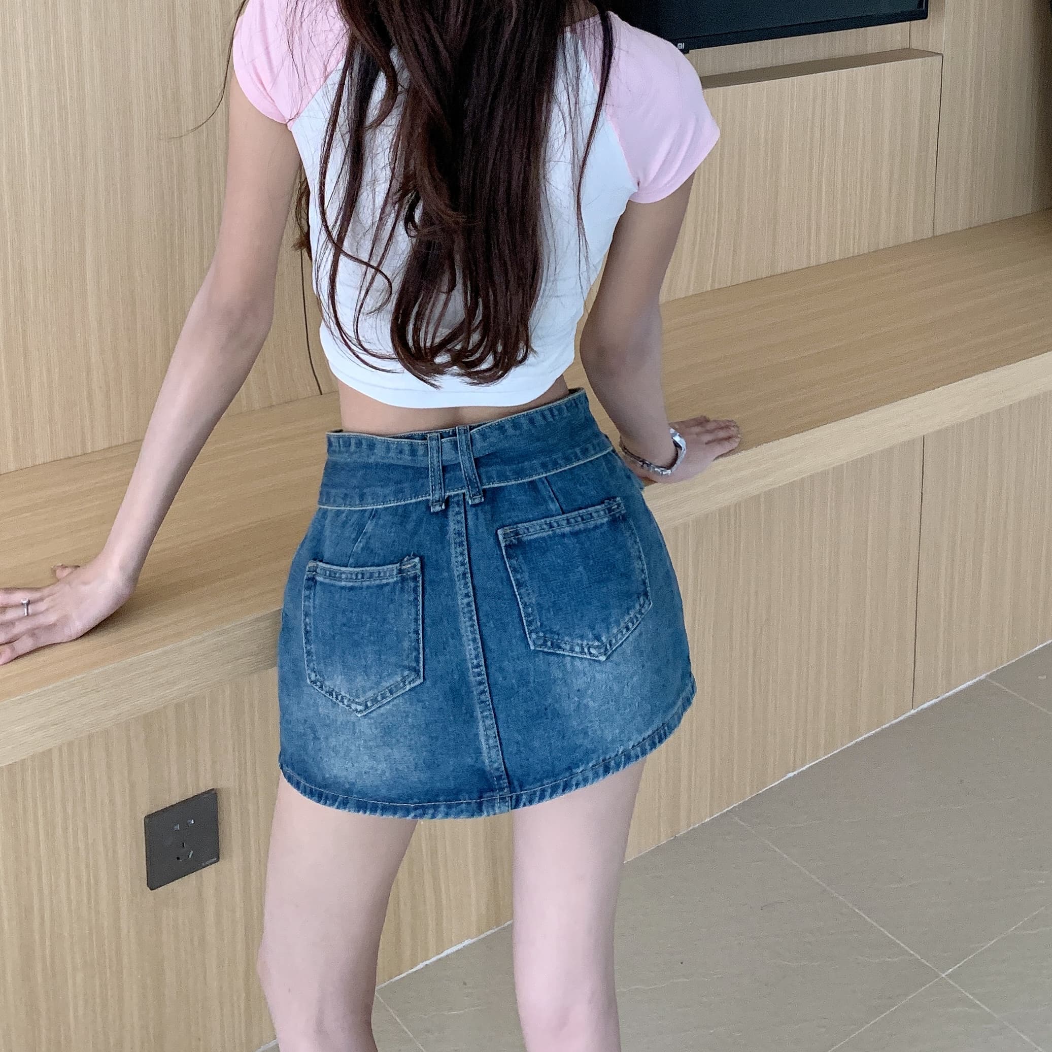 スカート ベルト付きデニムミニスカート