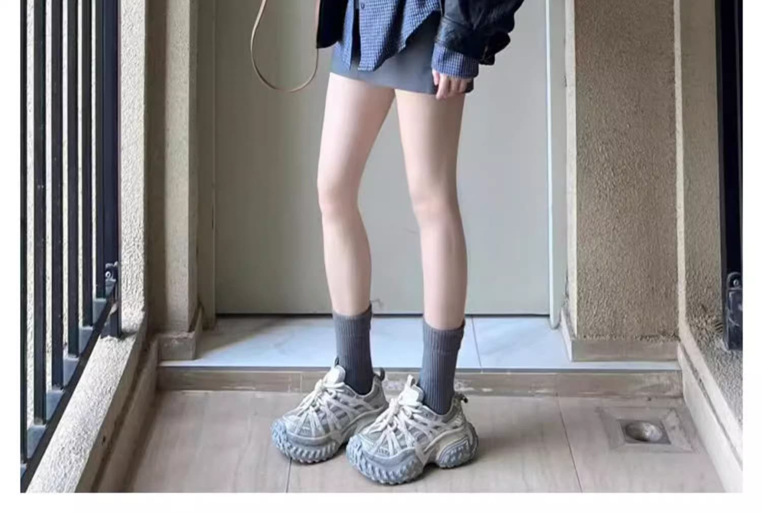 すっきりシルエットミニスカート