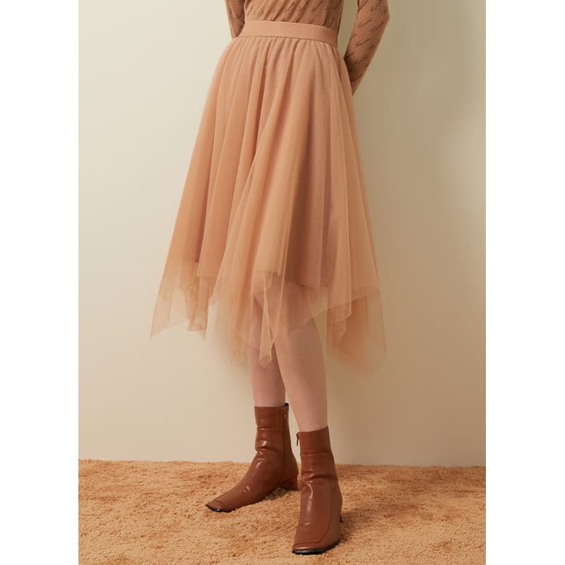 アシンメトリーチュールスカート
