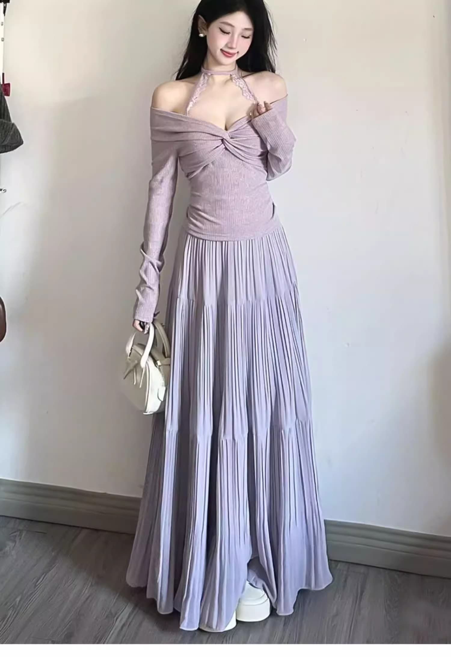 優美なプリーツマキシスカート
