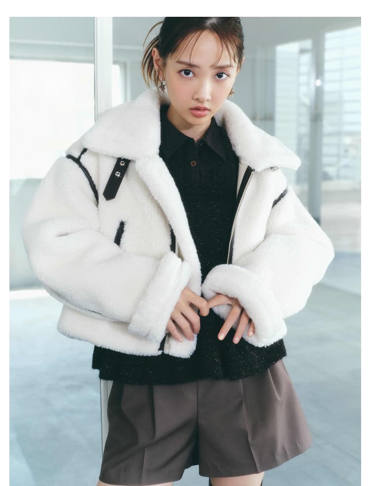 しなやかプリーツミニスカート