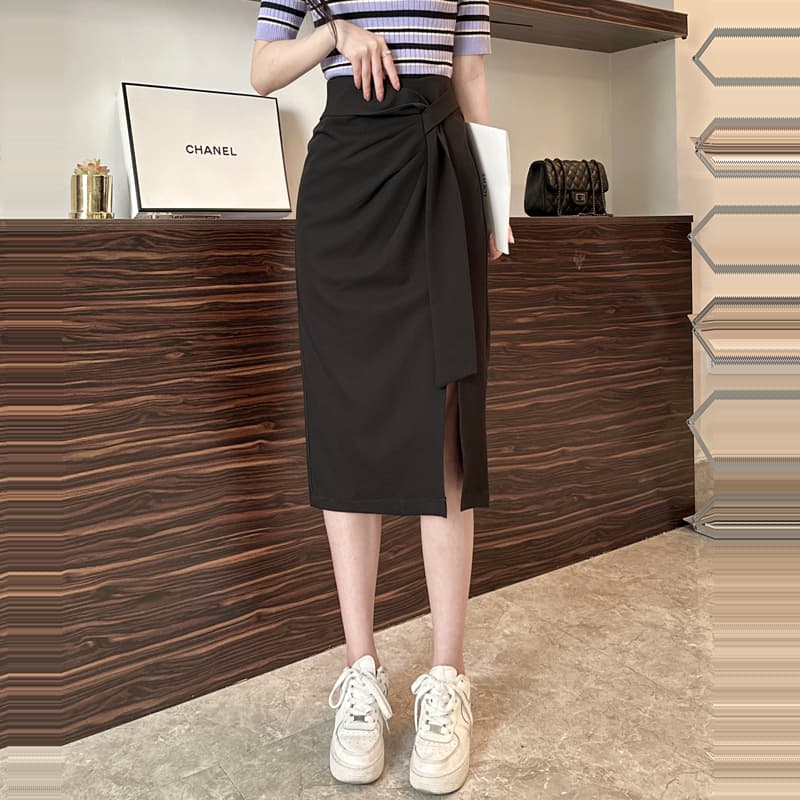 サイドタイ結びラップタイトスカート