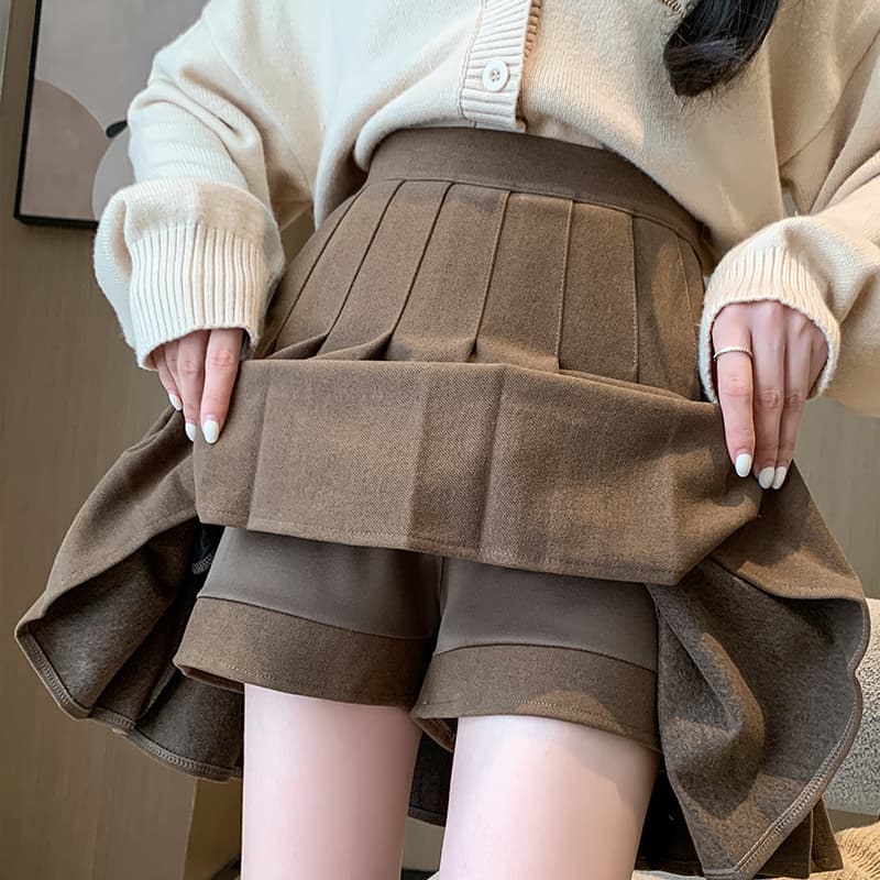 クラシカルプリーツミニスカート