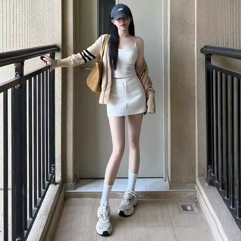 すっきりシルエット ミニスカート