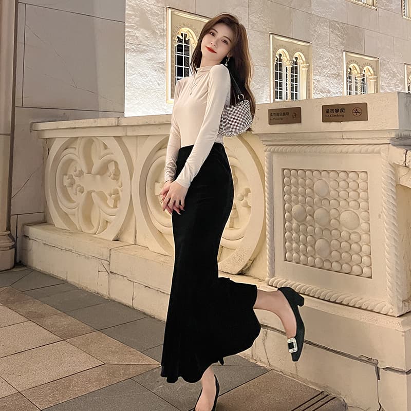 優美なシルエット マーメイドロングスカート