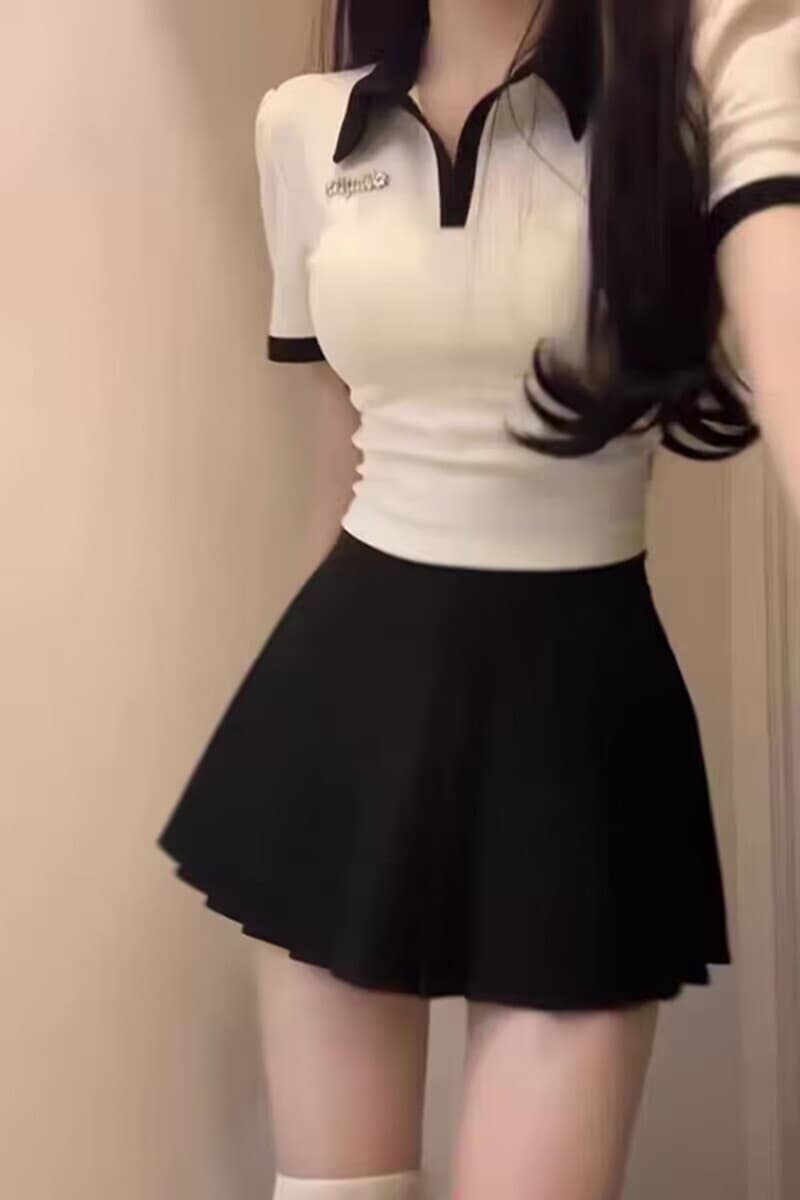 ひだ織りミニプリーツスカート