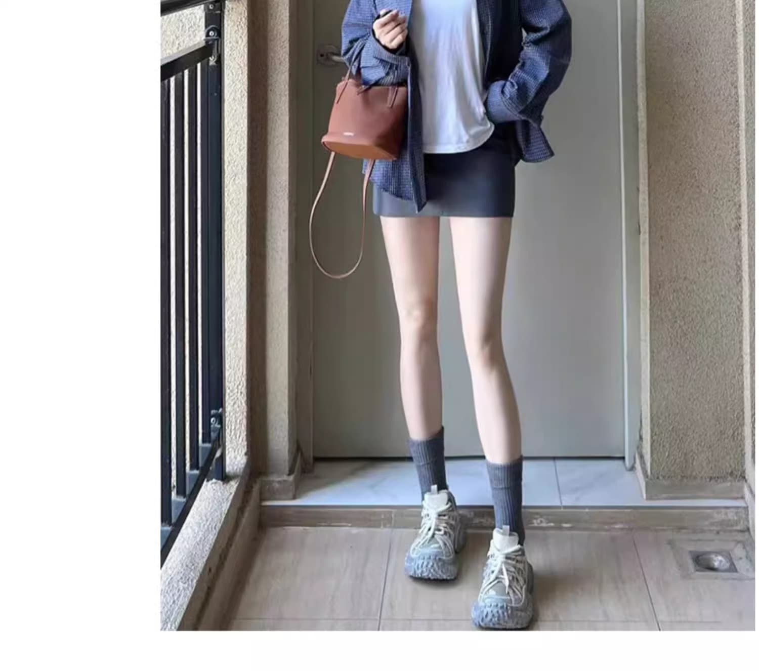 すっきりシルエットミニスカート