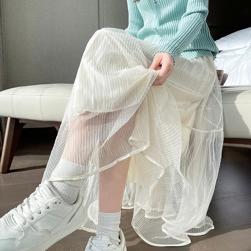 ふんわり優美チュールロングスカート